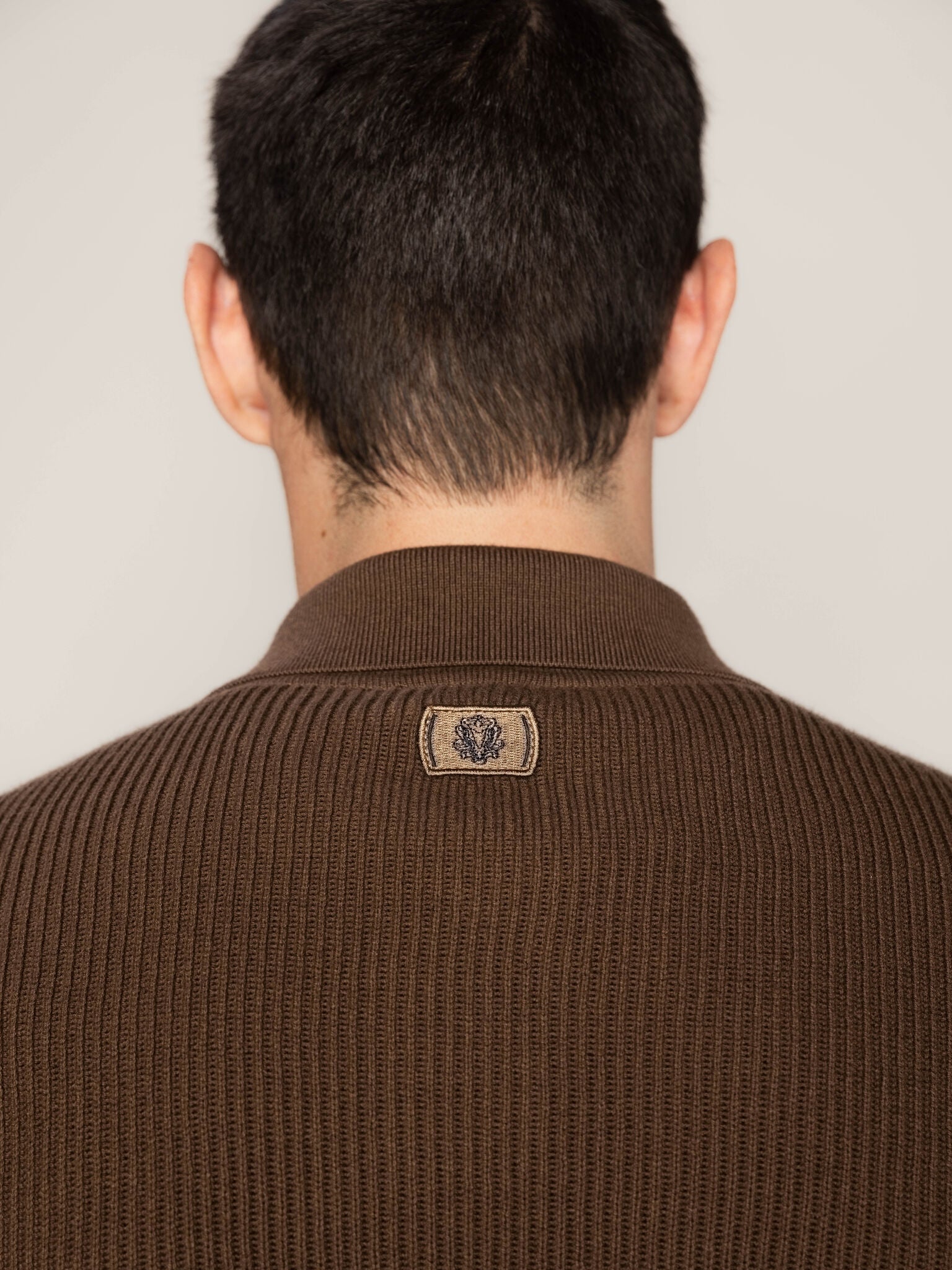 Modelshot / Brown Latte / Detail